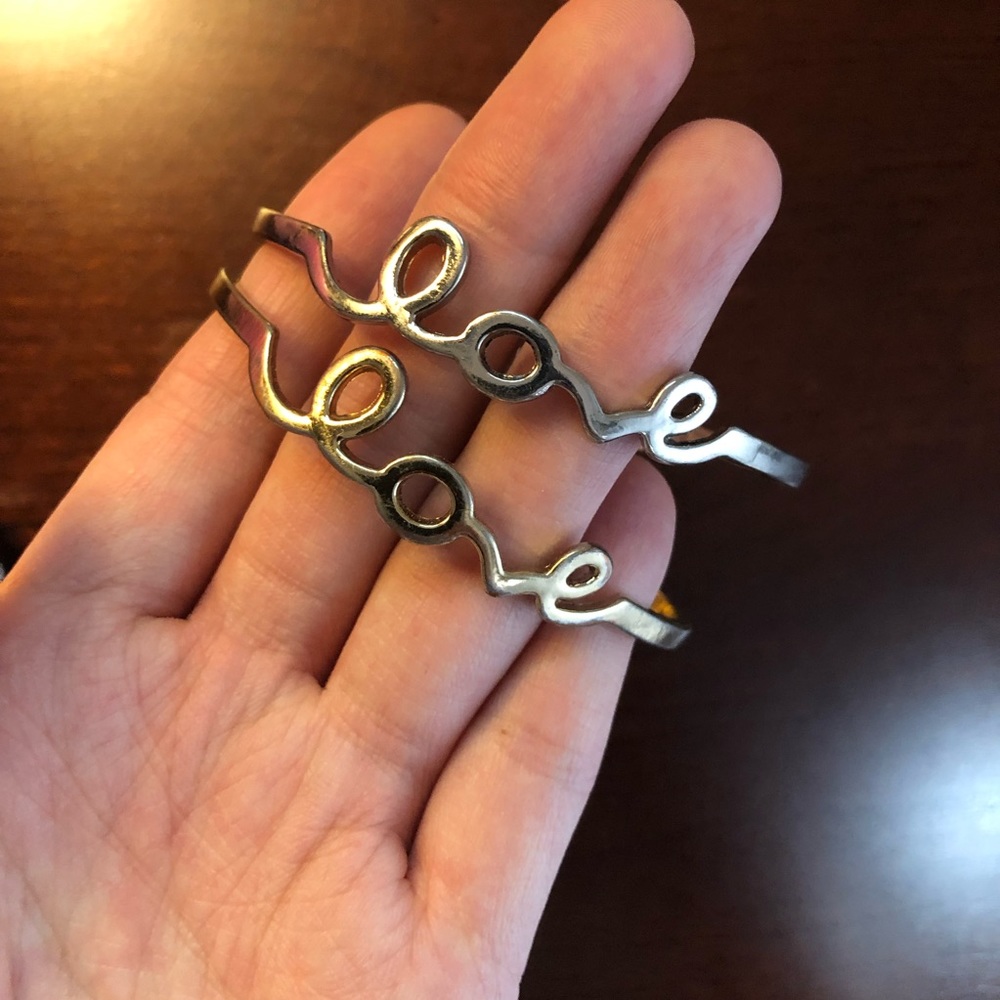 Forever 21 love bangles bracelet